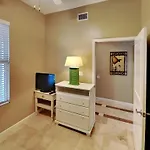 Grandview East 1305